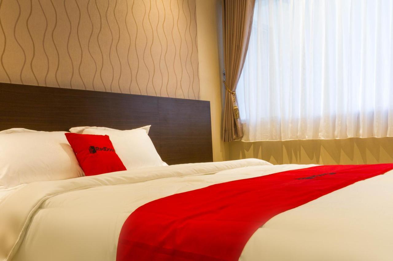 Reddoorz Plus @ Dipatiukur Bandung Dış mekan fotoğraf