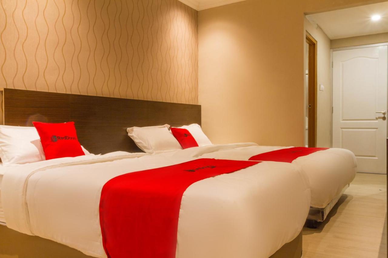 Reddoorz Plus @ Dipatiukur Bandung Dış mekan fotoğraf